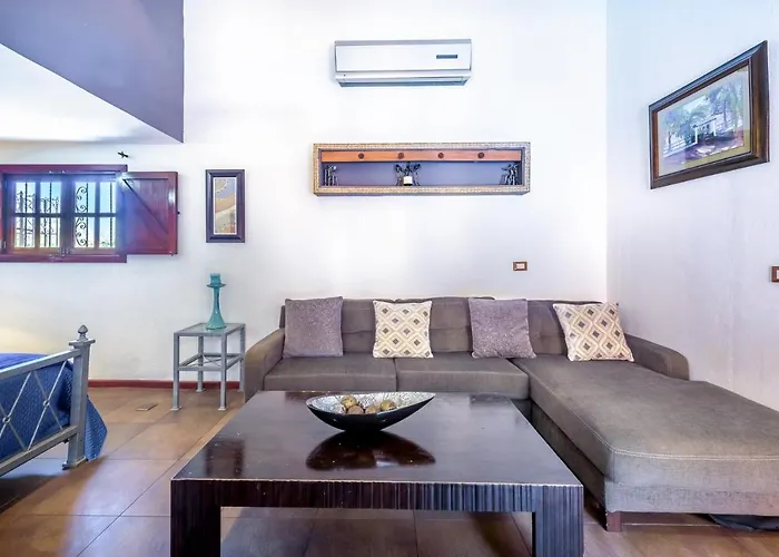 Hotel Casa Leona 3*