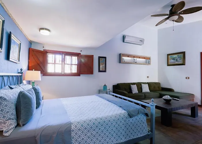 Casa Leona Tamarindo