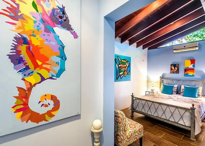 Hotel Casa Leona