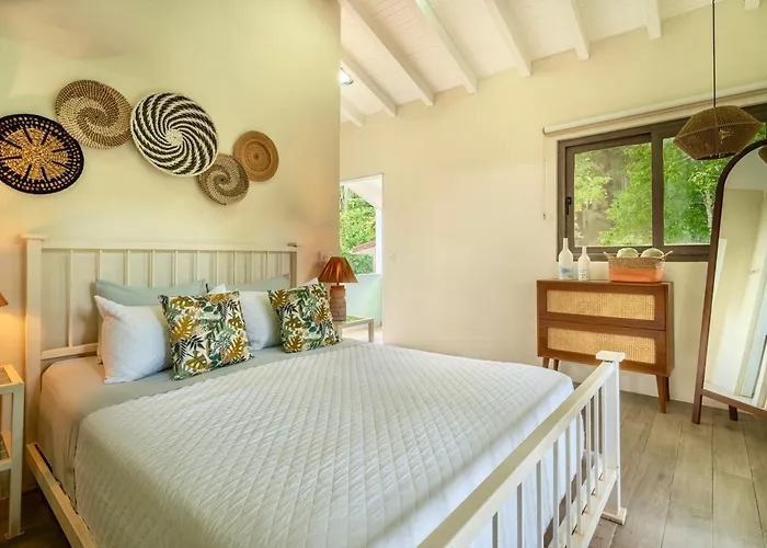 Casa Leona Hotel
