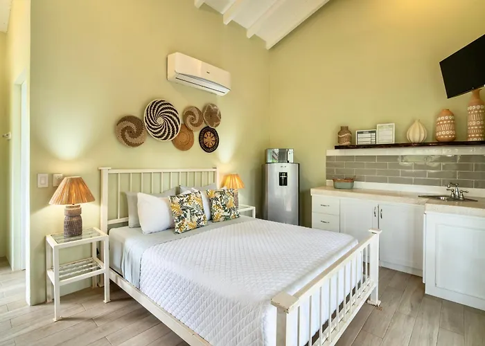 Hotel Casa Leona