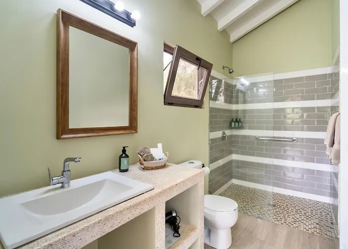 Casa Leona Hotel 3*